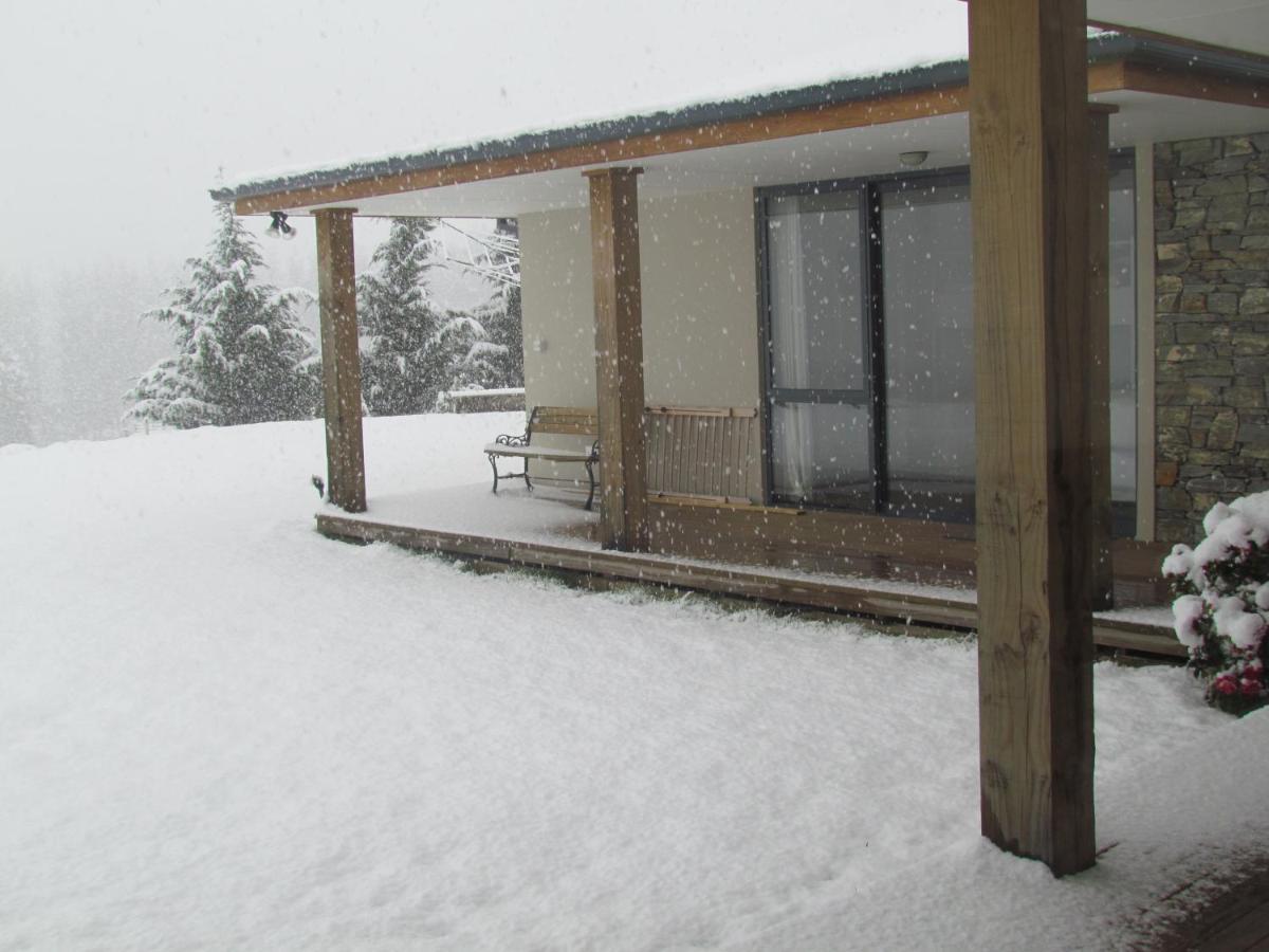 The Bunkhouse Hotel Waiau Buitenkant foto